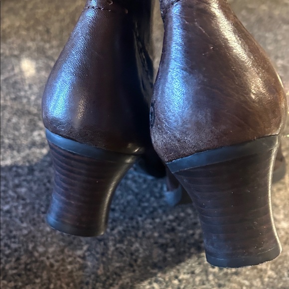 Born Brown Leather Lace-Up Boots - Picture 8 of 10